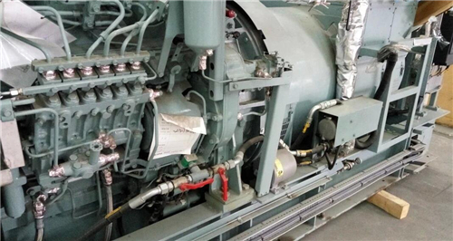 三菱S6R柴油發(fā)動(dòng)機(jī)燃油噴油管、燃油溢流管的拆卸檢測(cè)