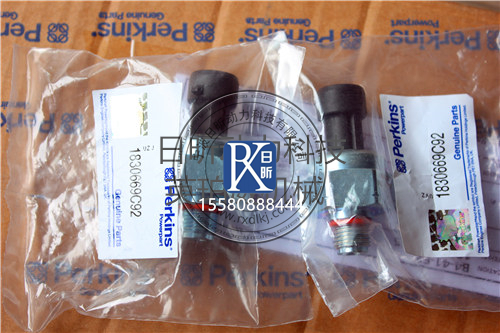 珀金斯100-3發(fā)動(dòng)機(jī)“壓力警報(bào)”：機(jī)油壓力傳感器故障全解析