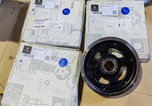 奔馳OM471發(fā)動(dòng)機(jī)的“隱形英雄”：A4719936196皮帶